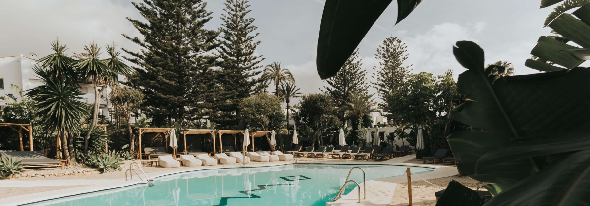 club de playa con piscina